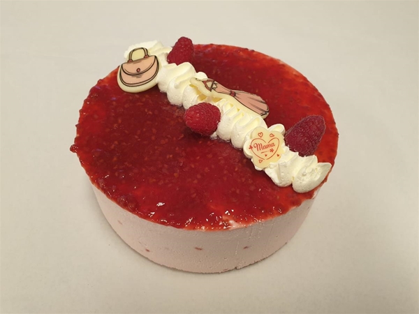 Yoghurt aardbei taartje