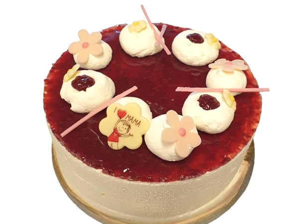 Yoghurt aardbei taartje