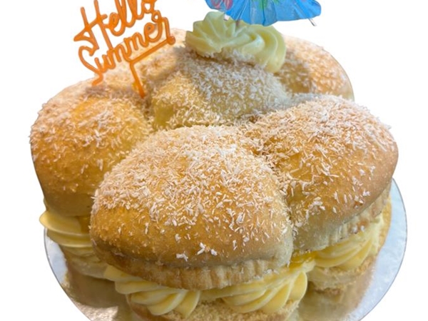 Brioche Zwitserse room, mango en kokos